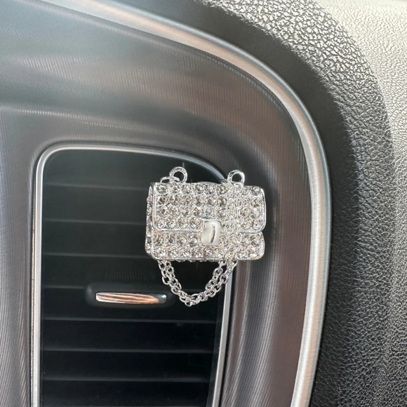 π Luxury Bling Car Scent Airfreshener Clip Holder - Silver Toned NEW - Picture 4 of 11